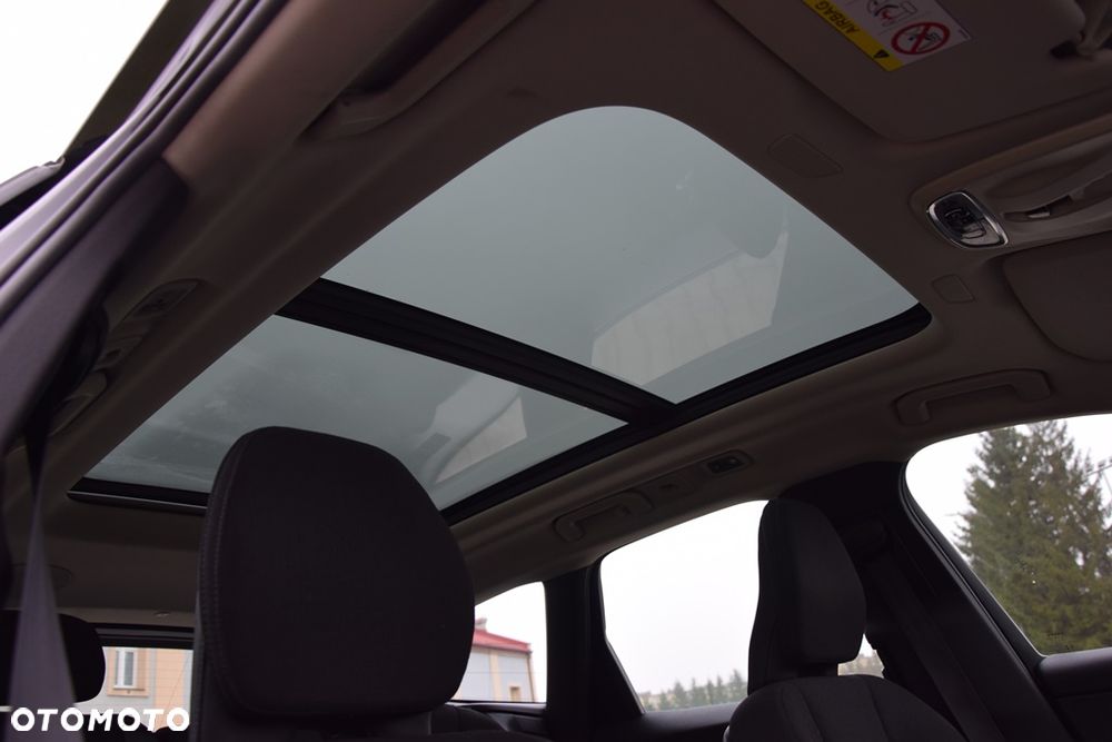 Volvo XC 60 B4 D AWD Geartronic Momentum - 26