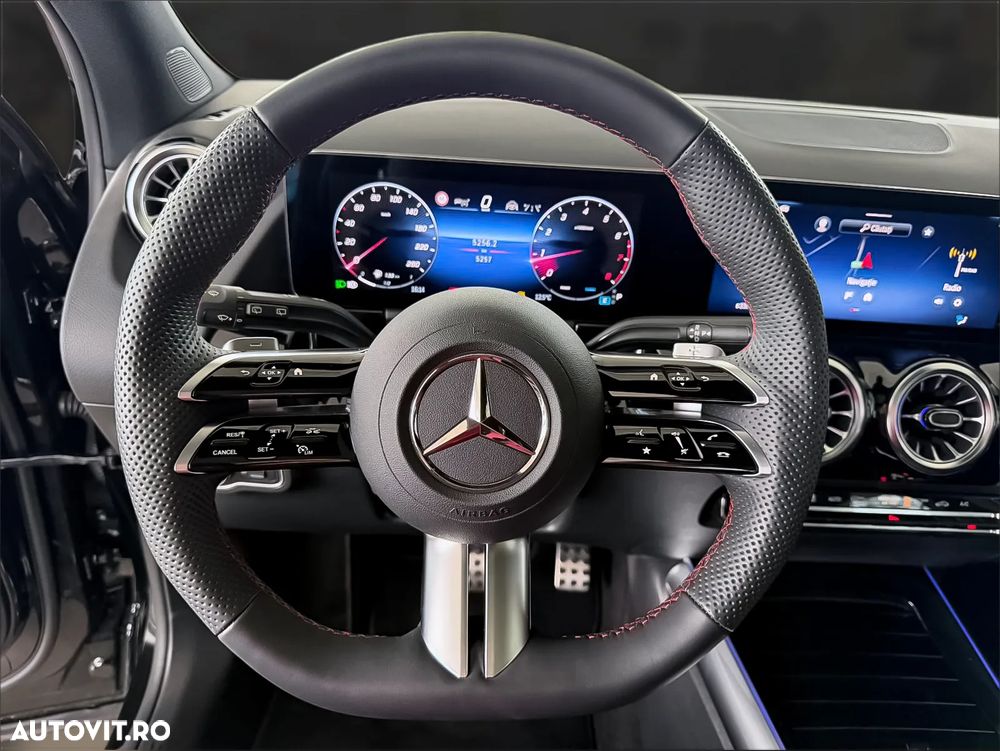 Mercedes-Benz GLA 220 4MATIC 8G-DCT AMG Line Advanced Plus - 17