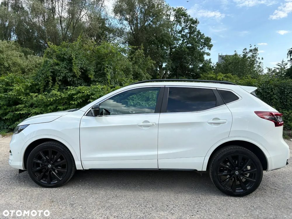 Nissan Qashqai 1.3 DIG-T N-Connecta DCT - 1