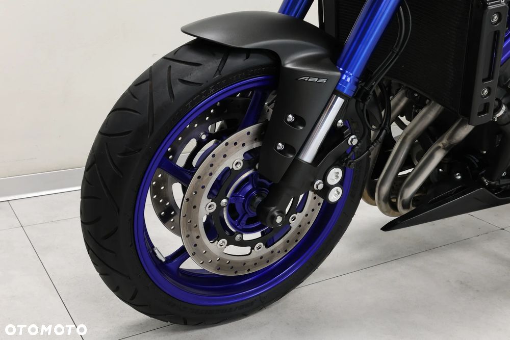 Yamaha FZ8 - 34