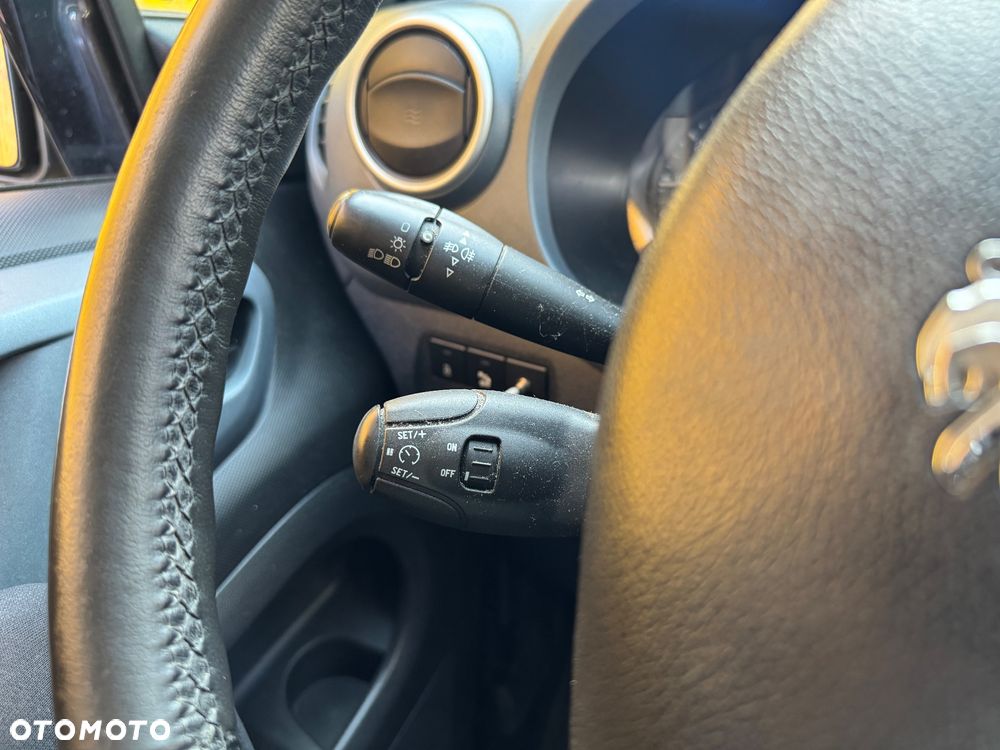 Peugeot Partner 1.6 HDi Active - 14