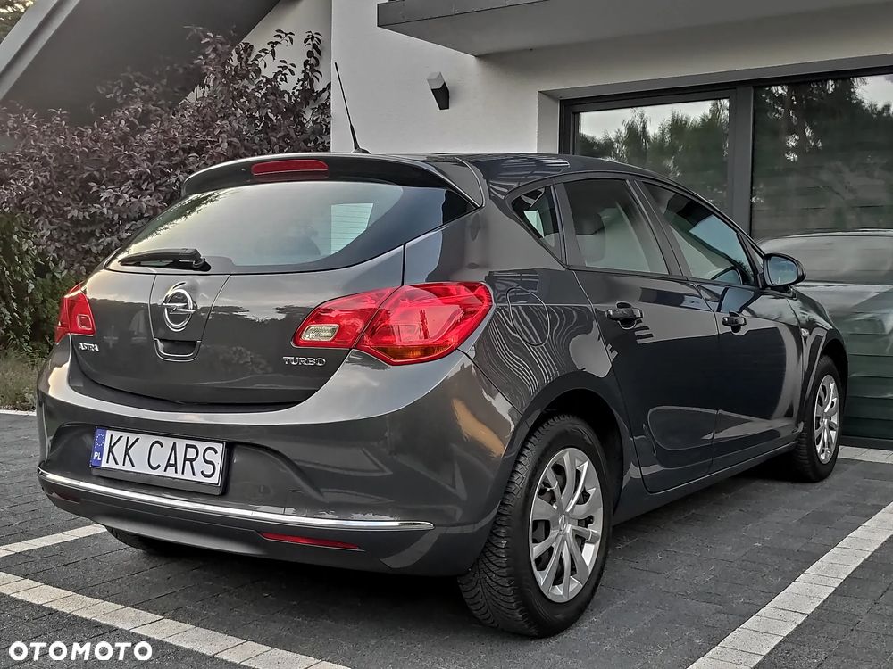 Opel Astra 1.4 T Essentia - 7