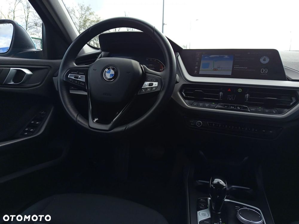 BMW Seria 1 - 15