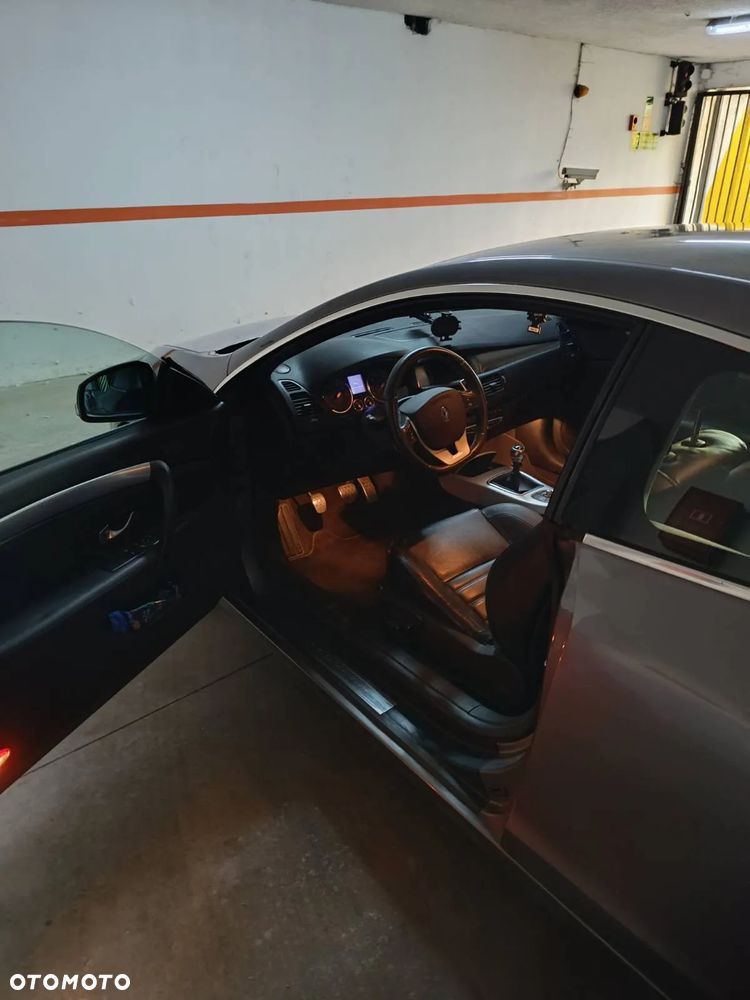 Renault Laguna 2.0T GT - 15