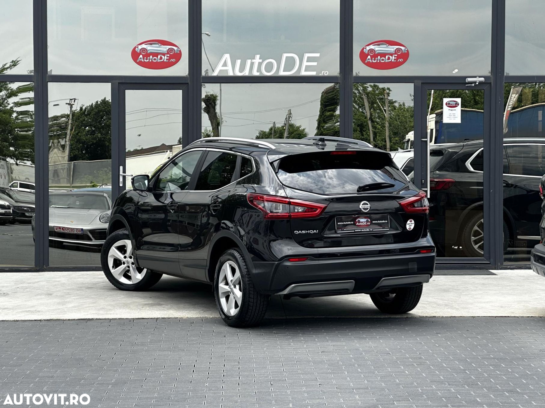 Nissan Qashqai - 4