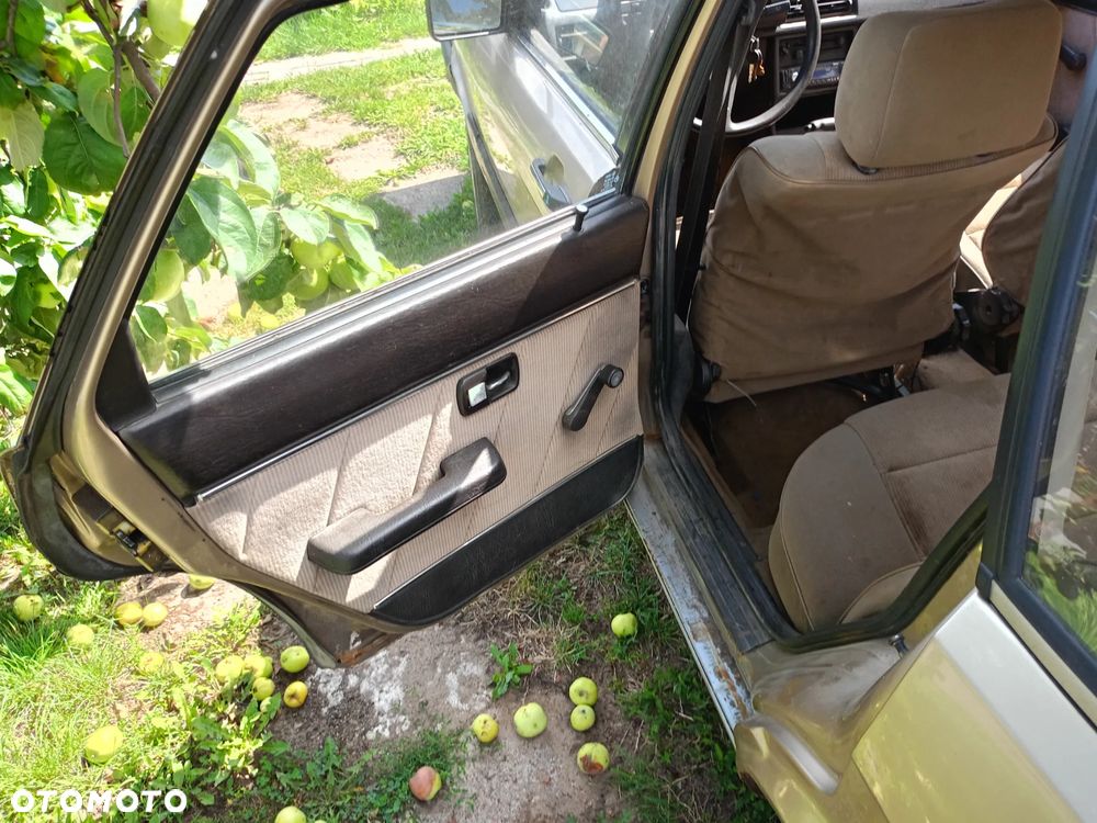 Audi 80 ver-1-8 - 22