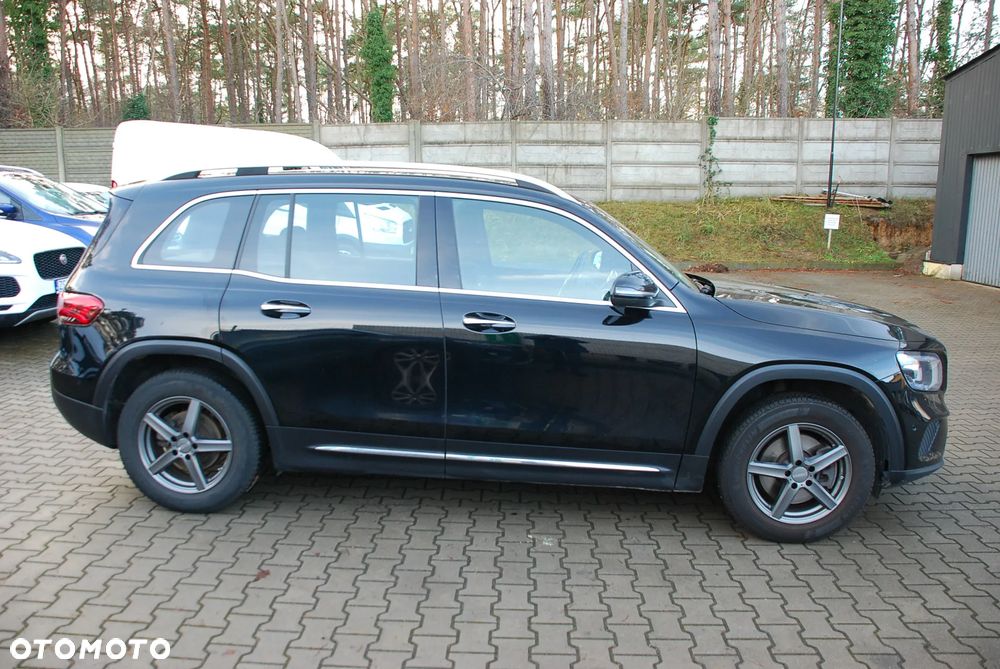 Mercedes-Benz GLB 200 d 8G-DCT Progressive - 9