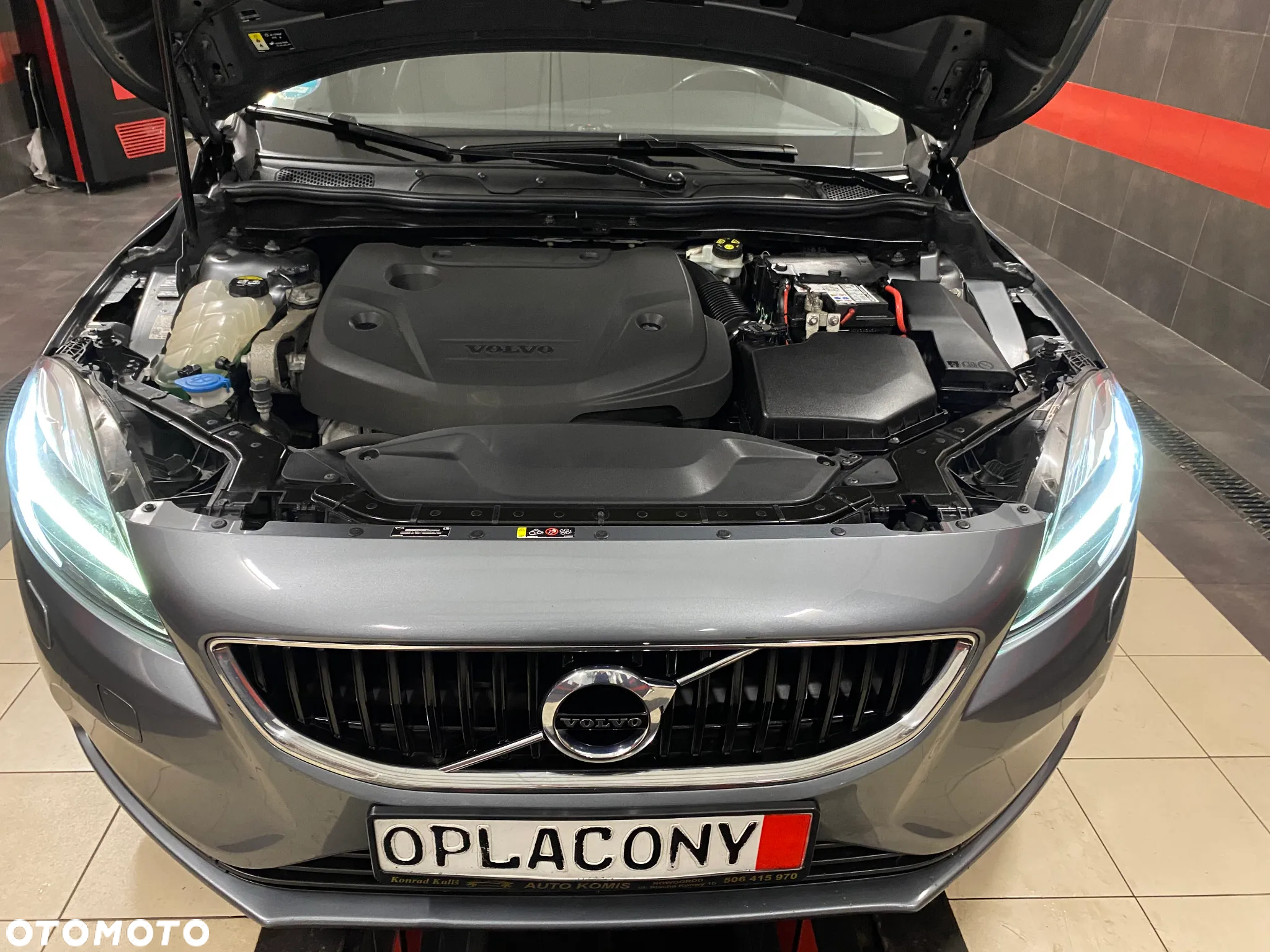 Volvo V40 D2 Momentum - 14