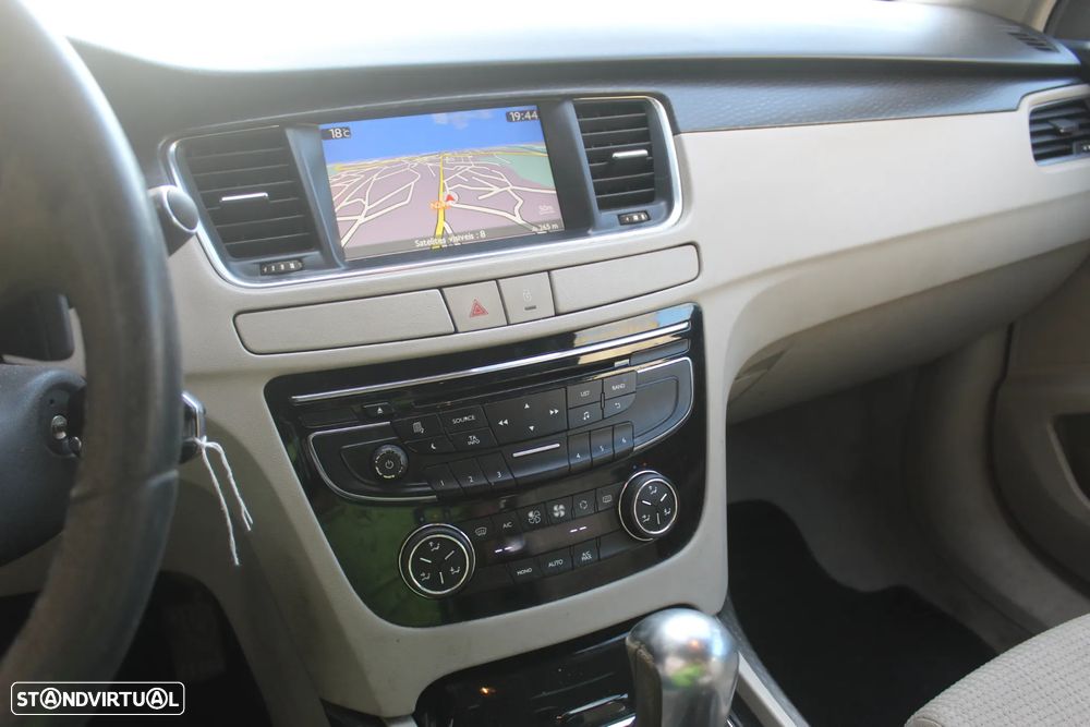 Peugeot 508 SW e-HDi 115 ETG6 Stop&Start Active - 12