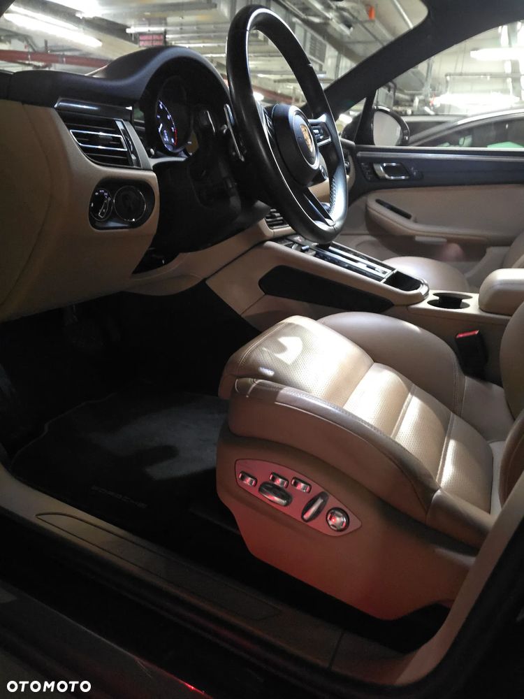 Porsche Macan PDK - 33