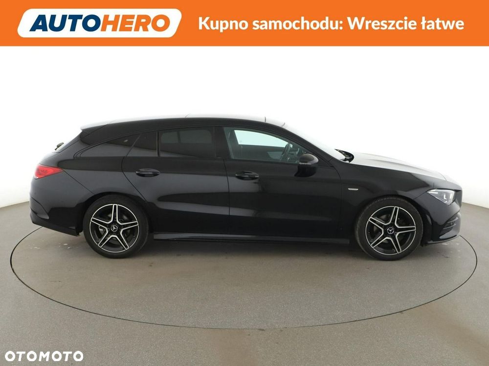 Mercedes-Benz CLA 180 7G-DCT AMG Line - 10