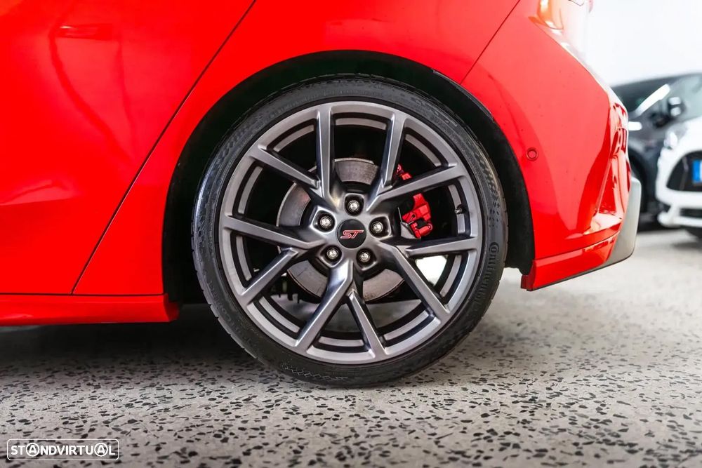 Ford Focus 2.3 EcoBoost ST3 - 51