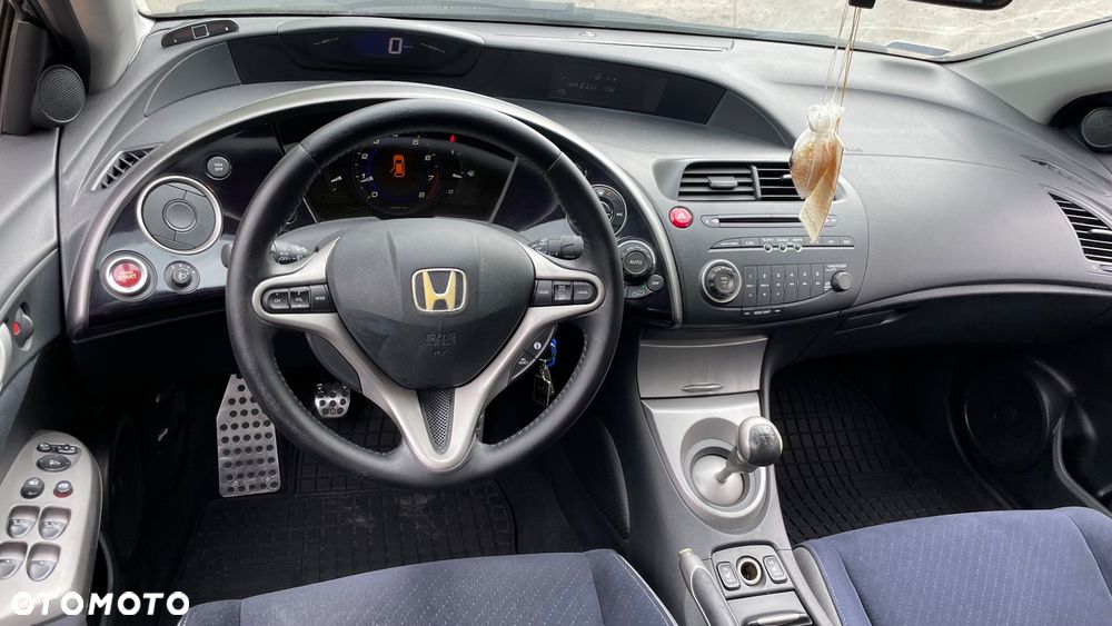 Honda Civic 1.8 Sport - 9