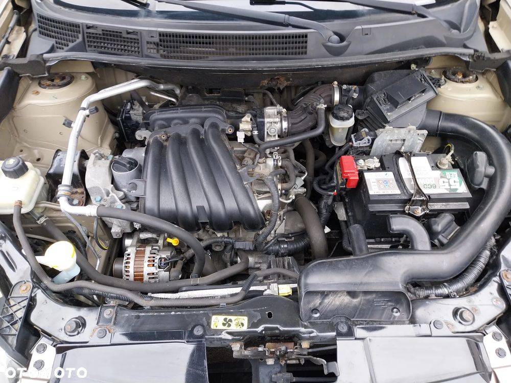 Nissan Qashqai 1.6 acenta - 12