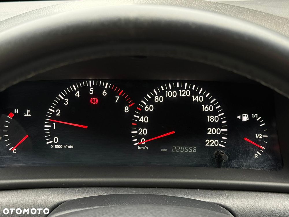 Toyota Corolla 1.6 VVT-i Terra - 13