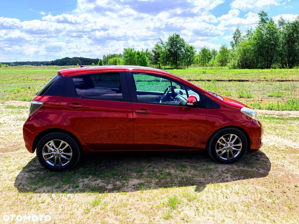 Toyota Yaris 1.33 Premium MS - 3