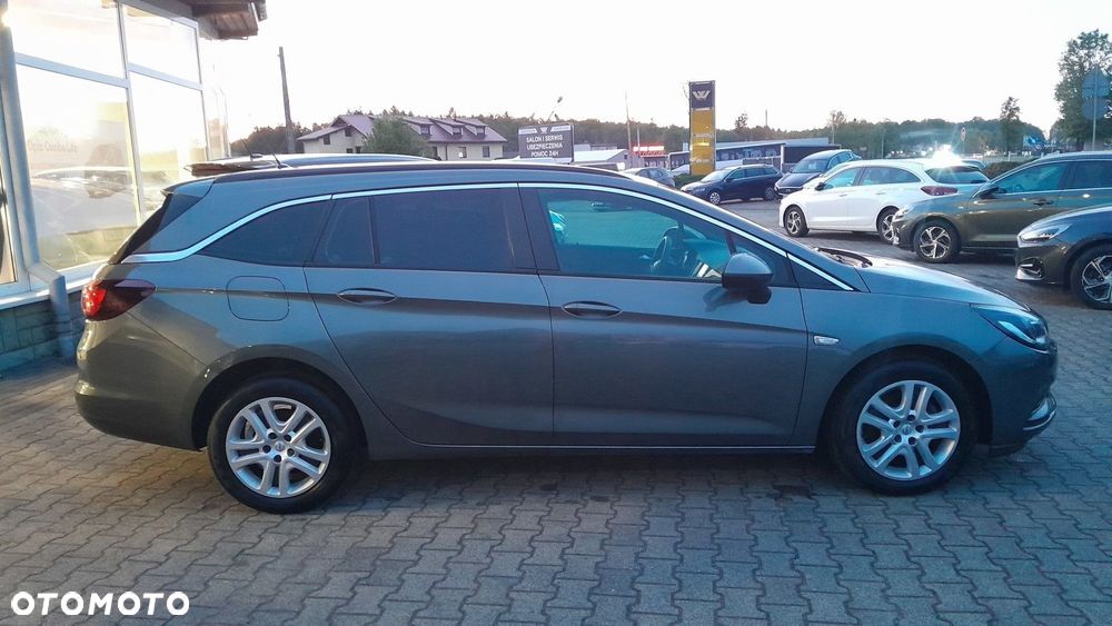 Opel Astra - 6