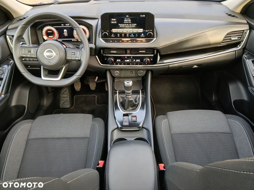 Nissan Qashqai 1.3 DIG-T N-Connecta EU6d - 6