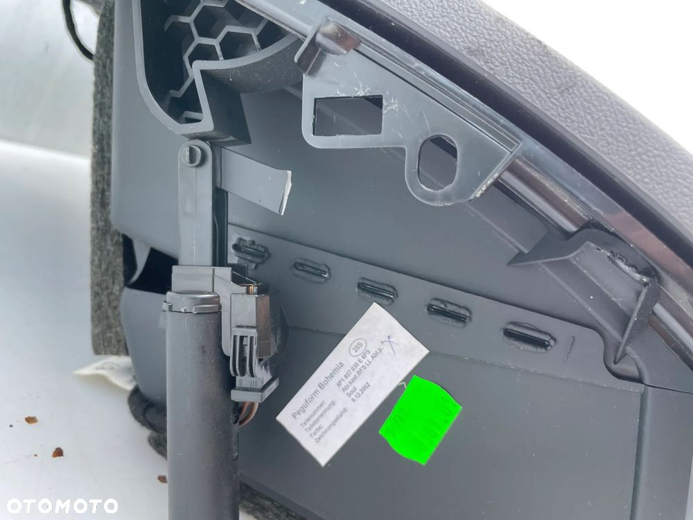 Schowek pasażera Audi A3 8P 8P1857035 - 5