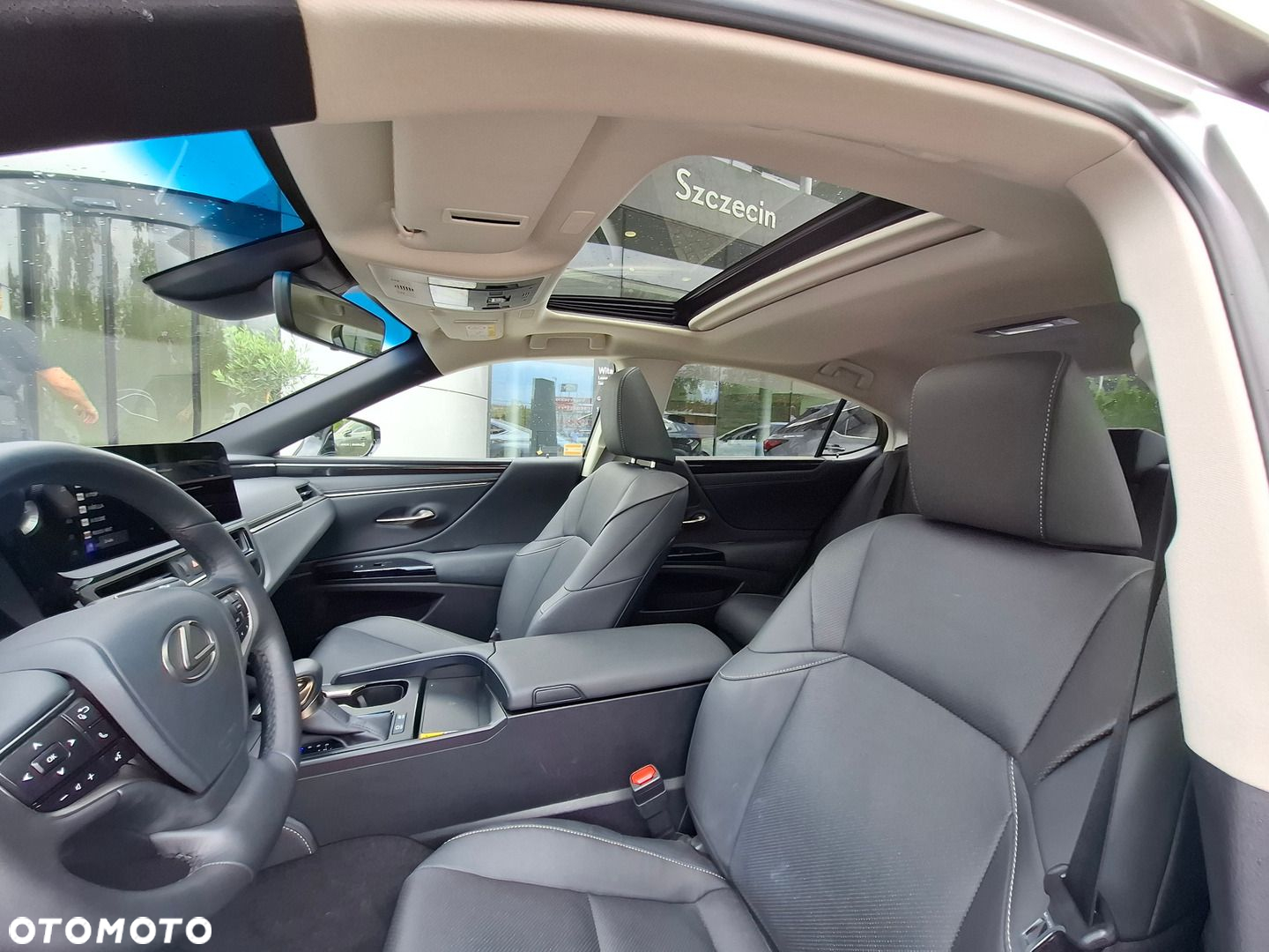 Lexus ES - 11