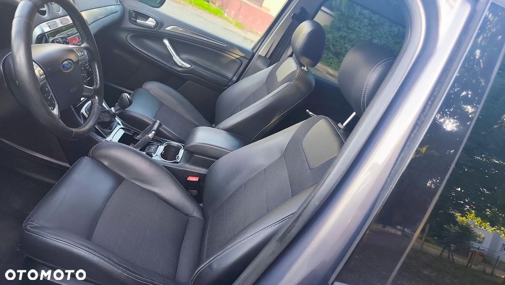 Ford Galaxy 2.0 TDCi Platinium X (Titanium) - 18