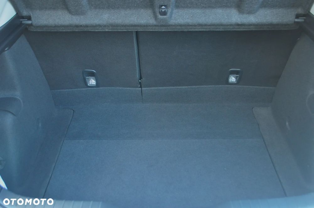 Honda Civic 1.8 i-VTEC Sport - 10