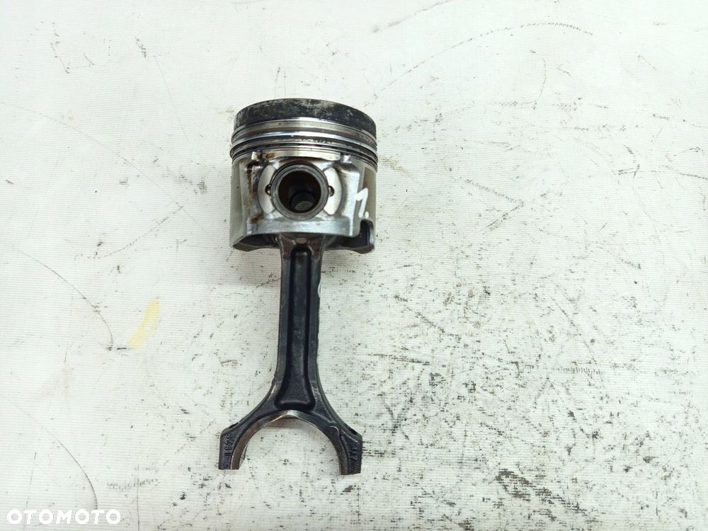 TŁOK KIA OPTIMA IV HYUNDAI I40 IX35 1.7 CRDI D4FD EURO 6 17 E6 B