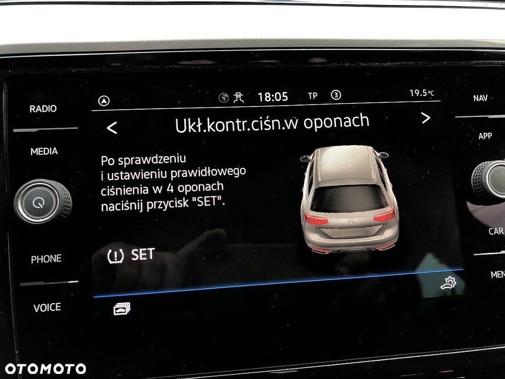 Volkswagen Passat Variant 2.0 TDI EVO Business - 12