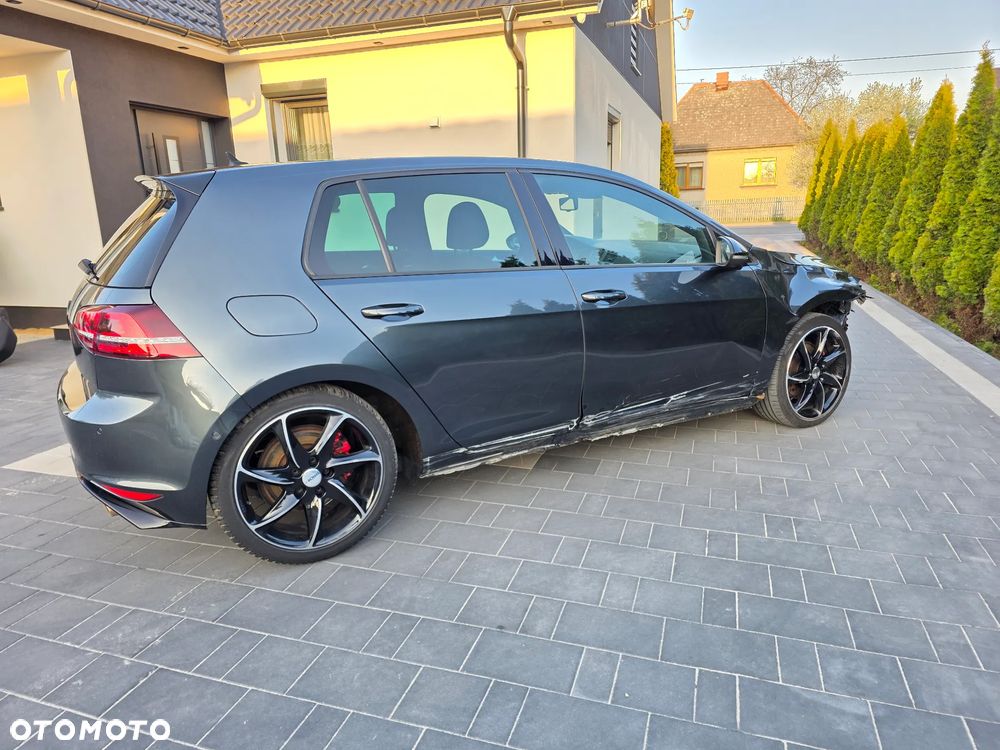 Volkswagen Golf GTD 2.0 TDI SCR DSG - 11