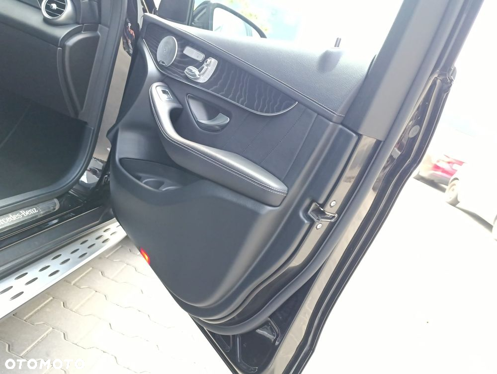 Mercedes-Benz GLC 300 d 4-Matic - 20