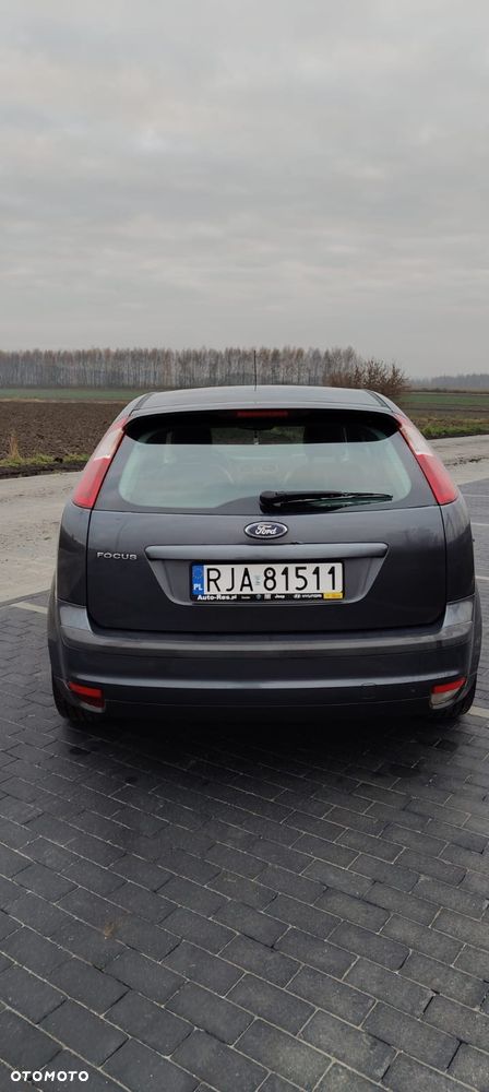 Ford Focus 1.6 Titanium - 5