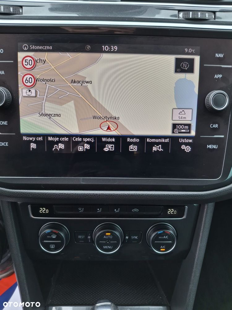 Volkswagen Tiguan - 22