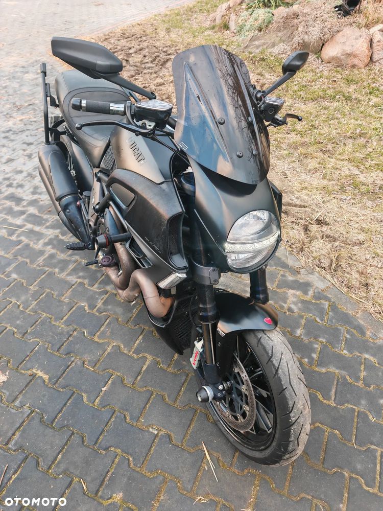 Ducati Diavel - 14