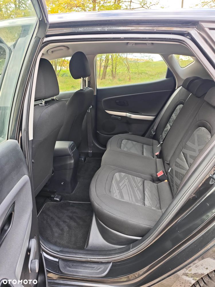 Kia Ceed 1.4 CVVT Attract plus - 25