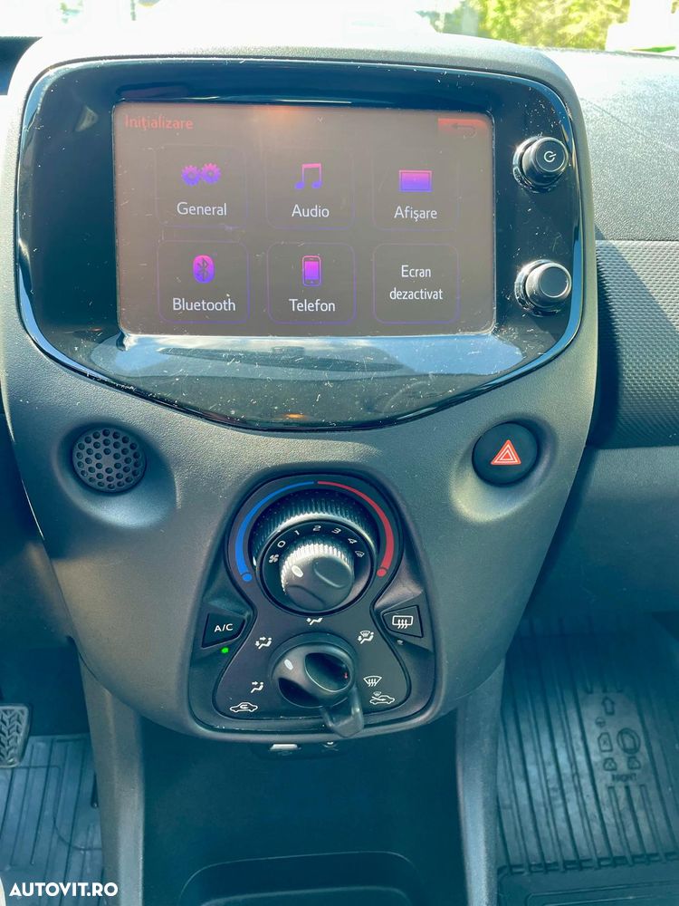 Toyota Aygo 1.0 X - play - 9