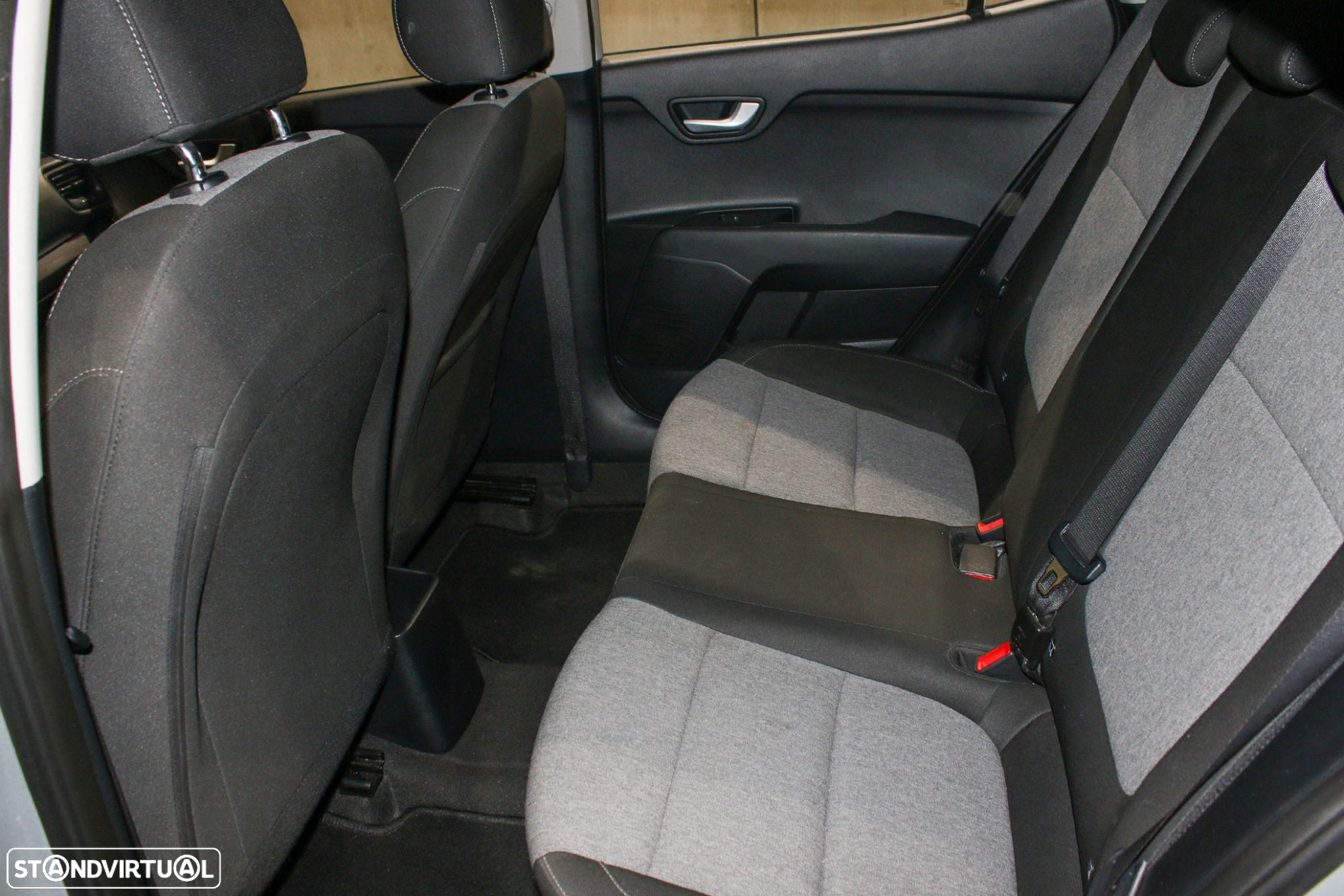 Kia Stonic 1.2 Dynamic - 20