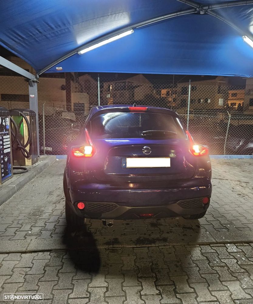Nissan Juke 1.5 dCi Tekna Premium Ext.2 Red D. - 4