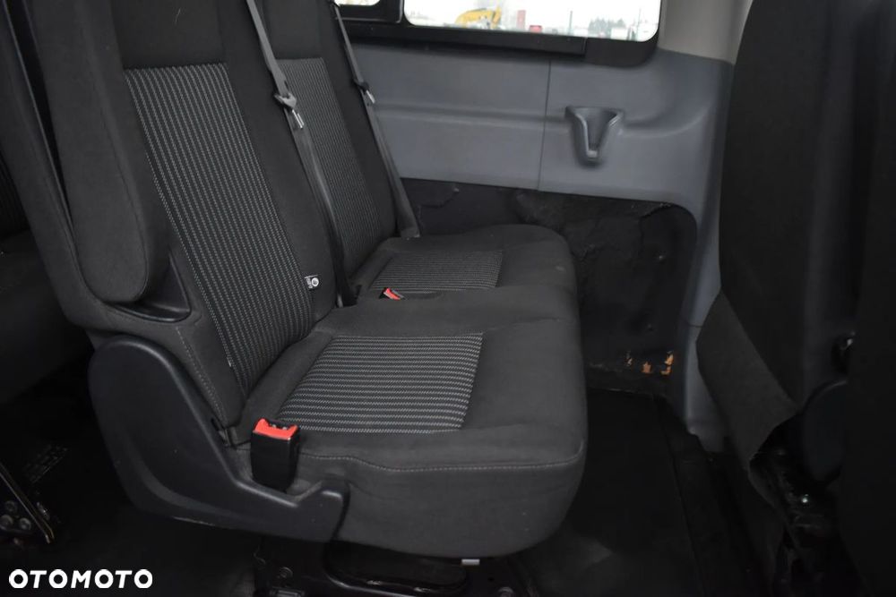 Ford Transit - 17