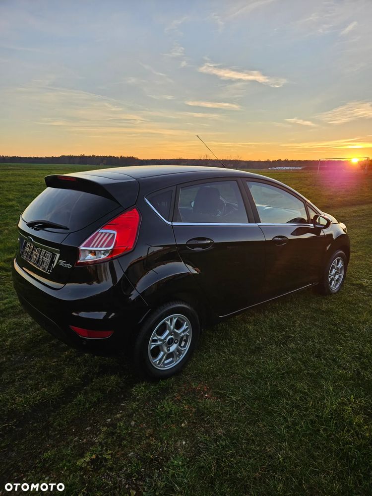 Ford Fiesta 1.0 EcoBoost S&S TITANIUM X - 13