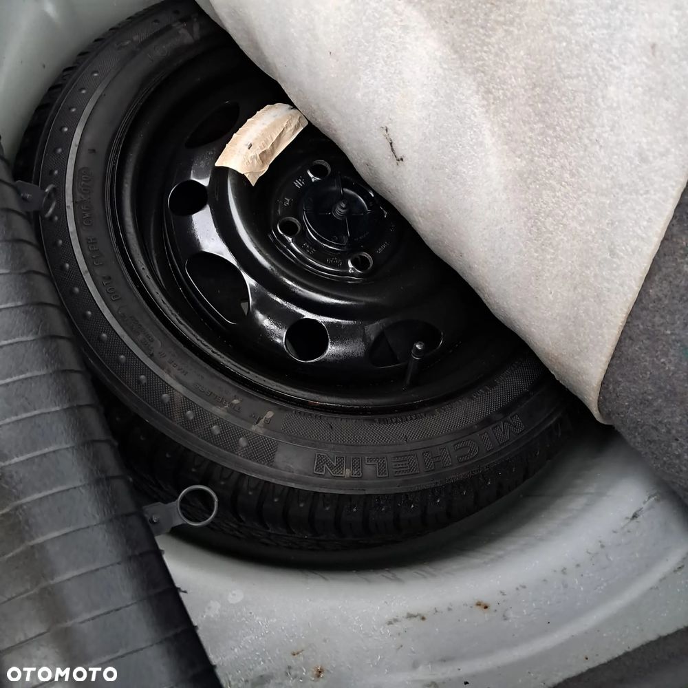 Opel Corsa - 3