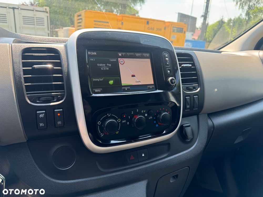 Renault Trafic - 18