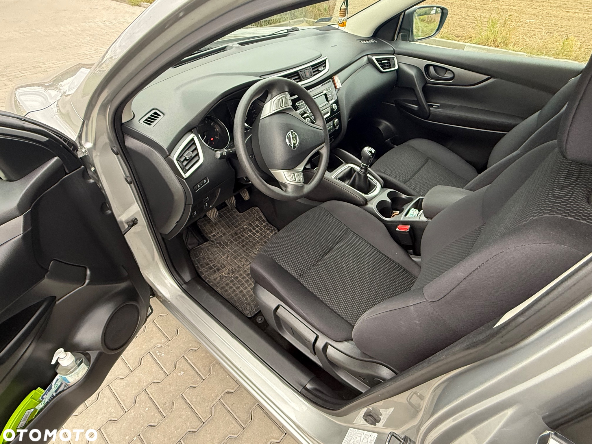 Nissan Qashqai 1.2 DIG-T Visia - 14
