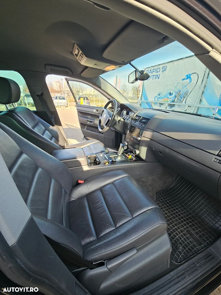 Volkswagen Touareg - 8
