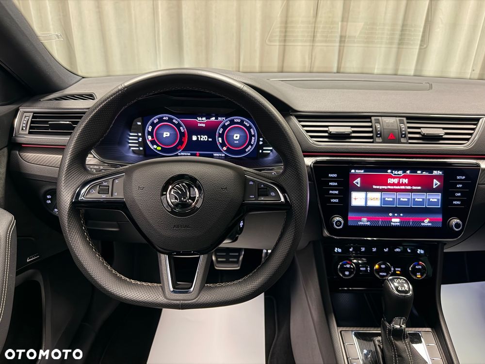 Skoda Superb 2.0 TSI 4x4 Sportline DSG - 8