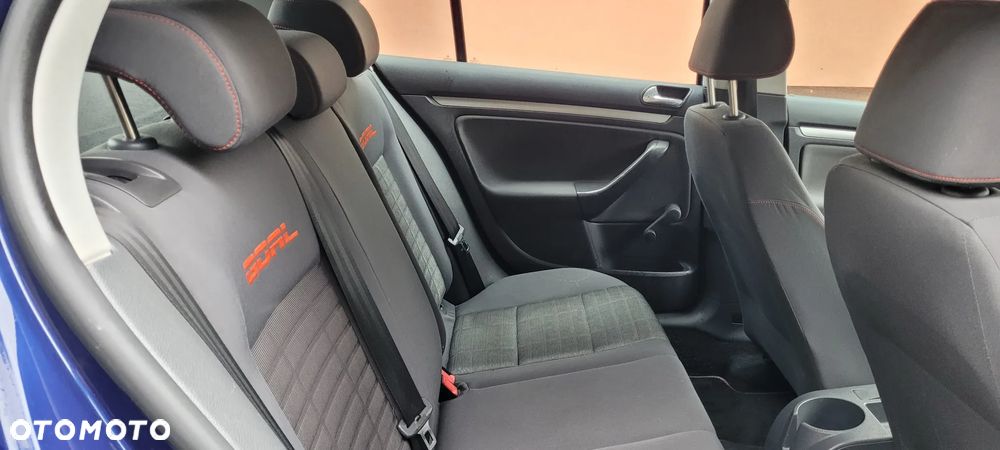 Volkswagen Golf 1.9 TDI 4Motion DPF Goal - 9