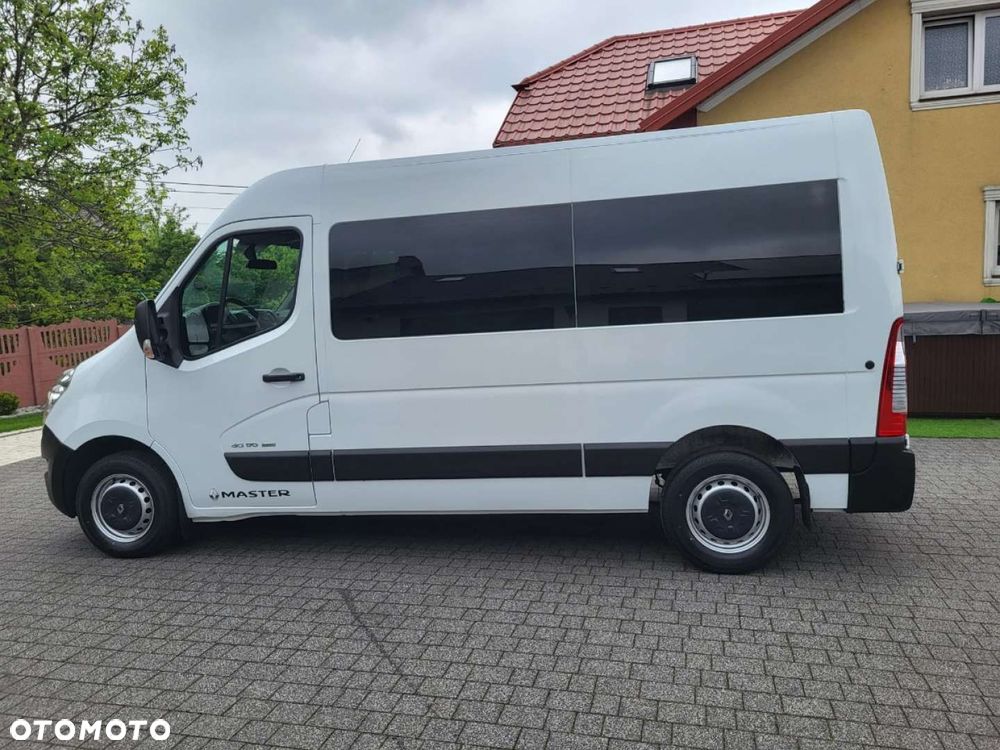 Renault Master 2.3 170ps. L2H2  8-osobowy - 16