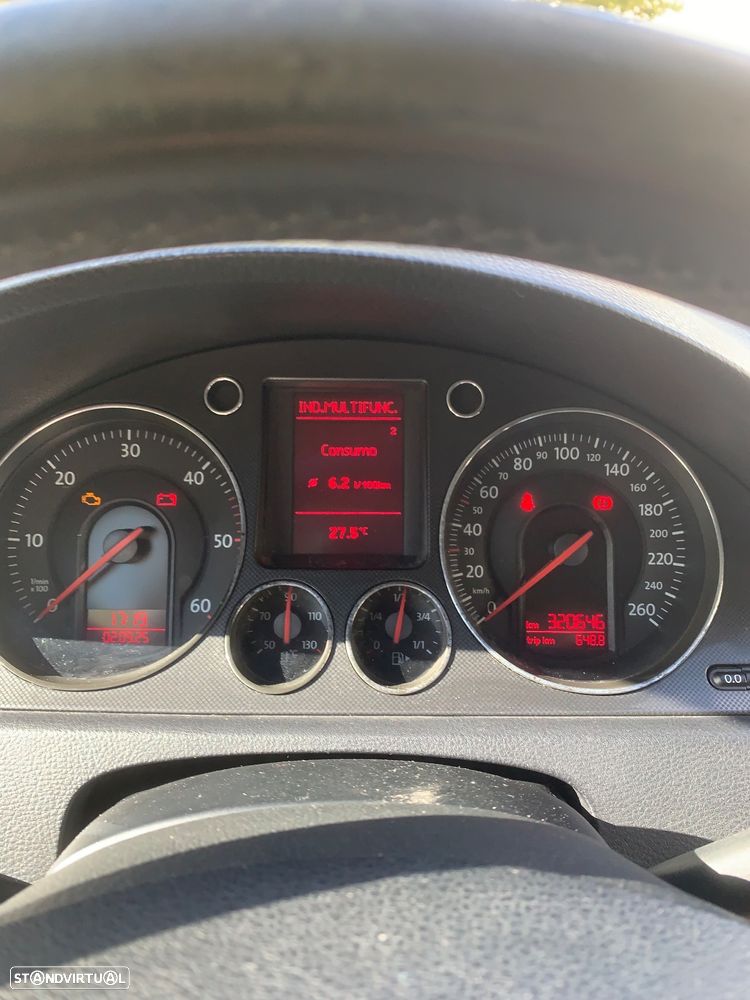 VW Passat Variant 2.0 TDi Confortline - 7