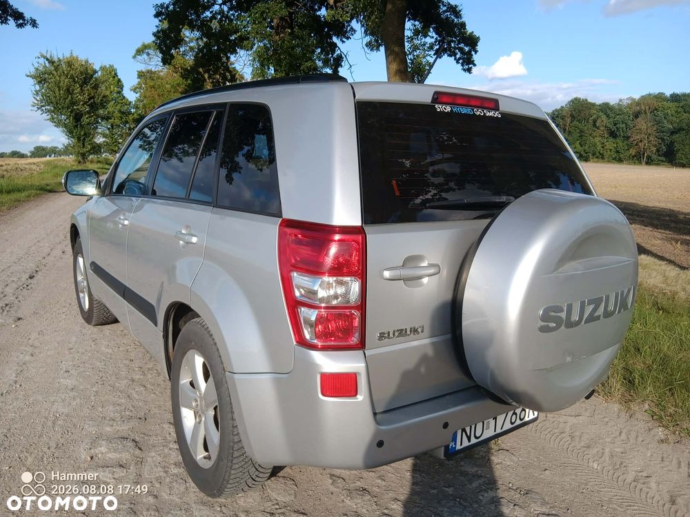 Suzuki Grand Vitara 2.0 - 15