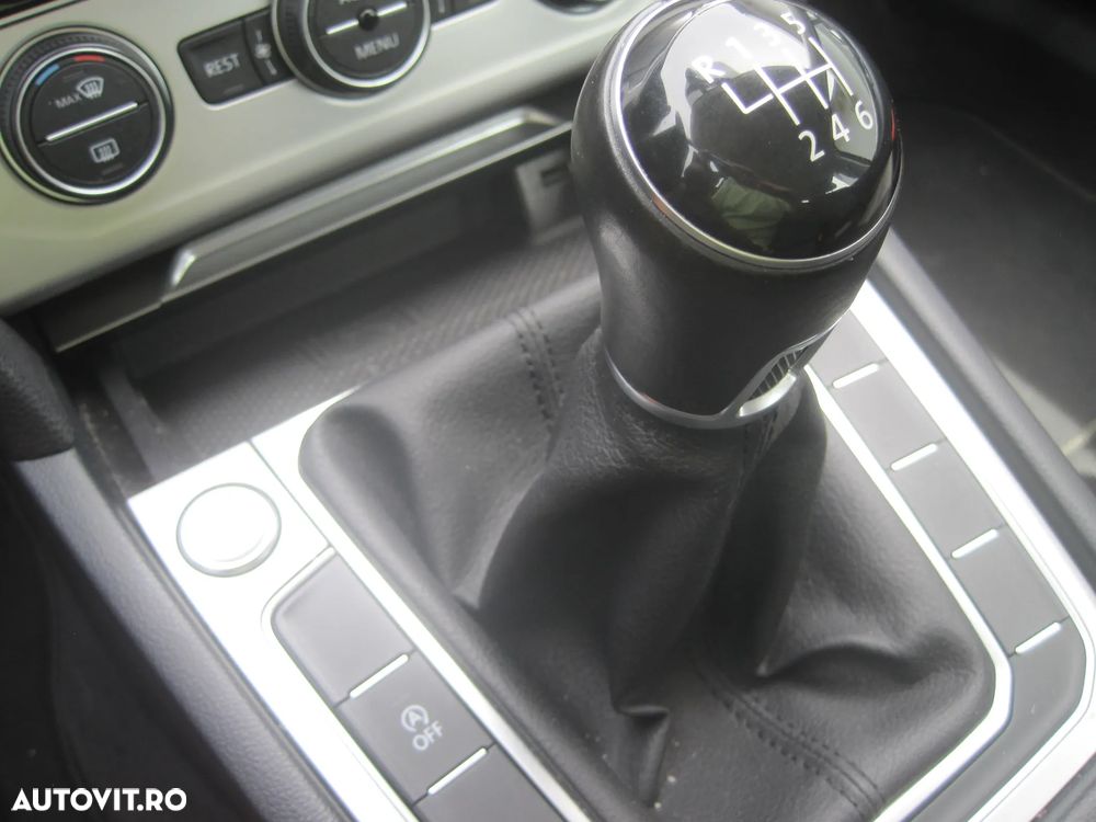 Volkswagen Passat 2.0 TDI Comfortline - 6