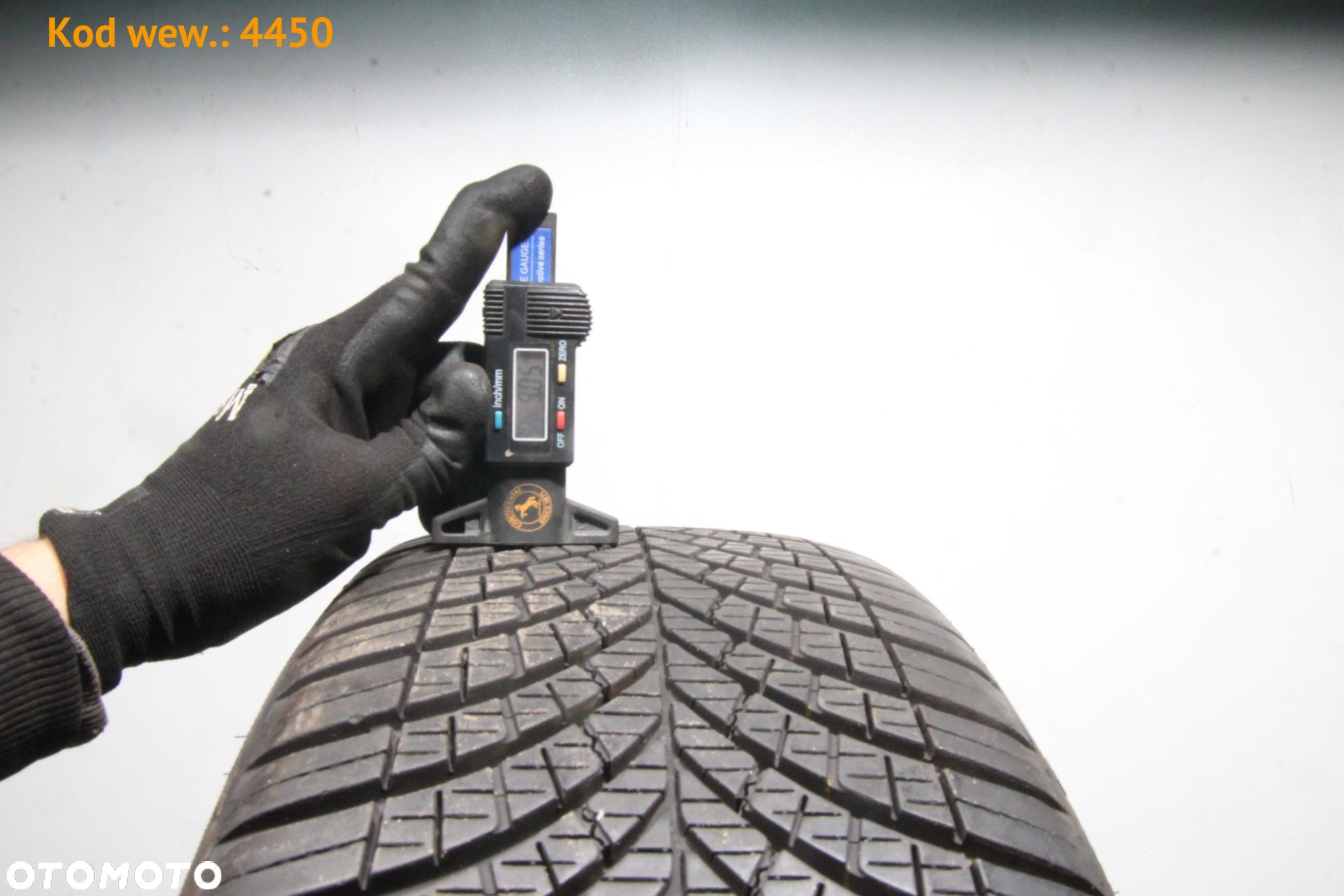 Goodyear Vector 4 - seasons gen 3 - 215/45 R20 - 2